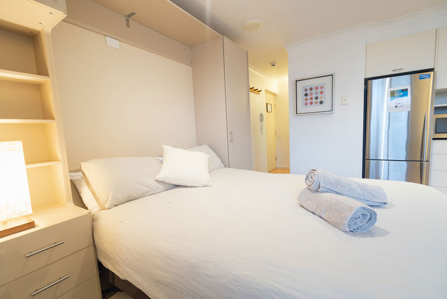 Schnapps-2-Bed-2.jpg